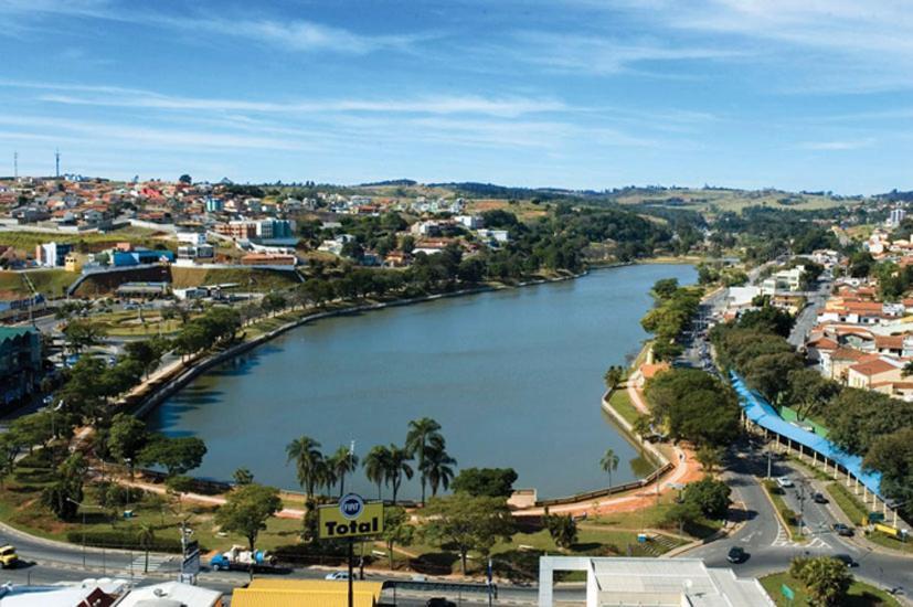 Apto Com Estacionamento, Piscina E Churrasqueira Bragança Paulista Zewnętrze zdjęcie